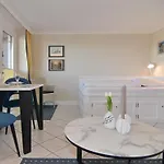 Metropol, Whg 61, Landseite