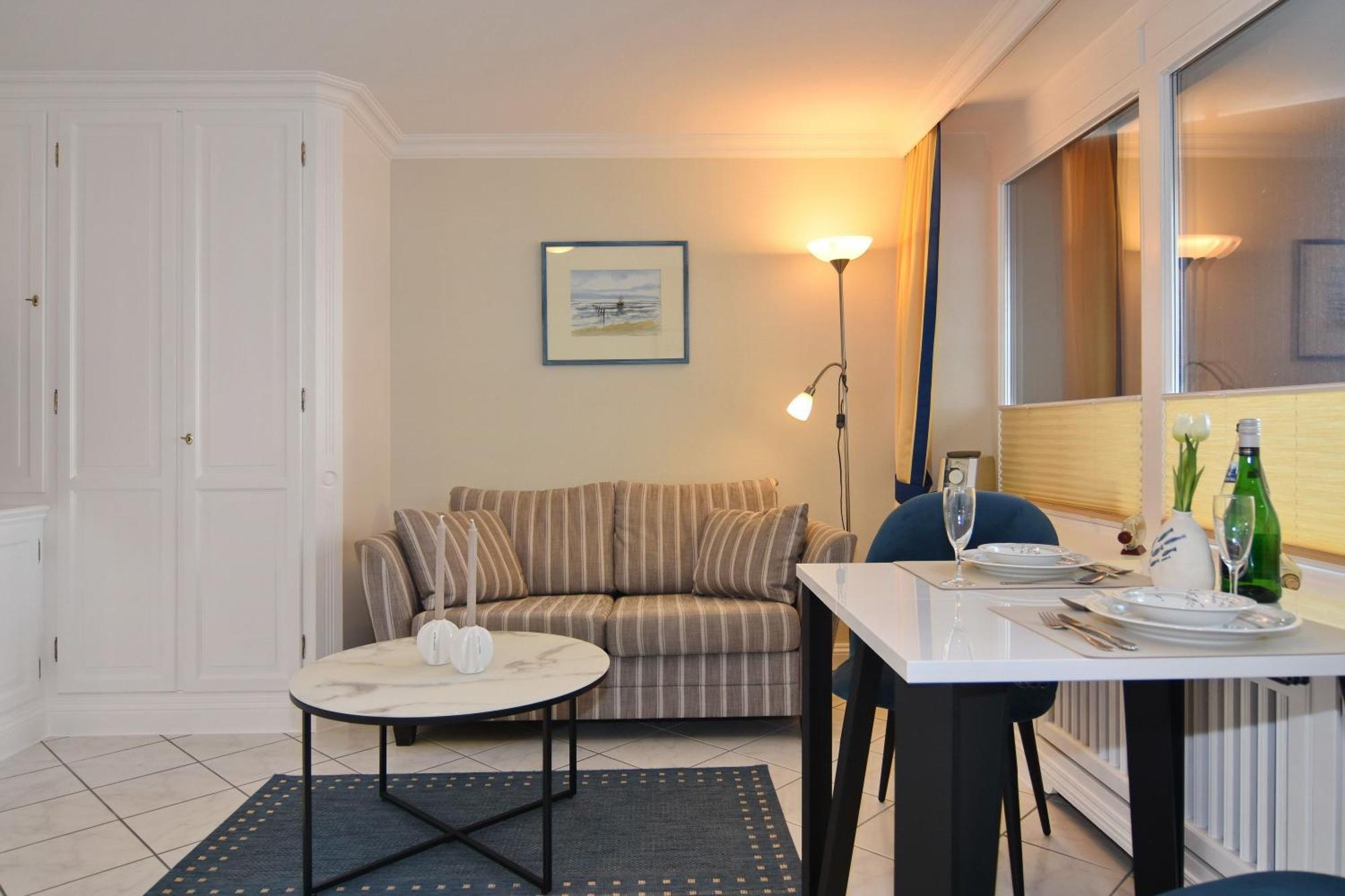 Apartment Metropol, Whg 61, Landseite *